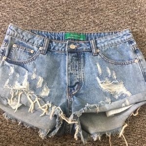 Forever 21 distressed shorts